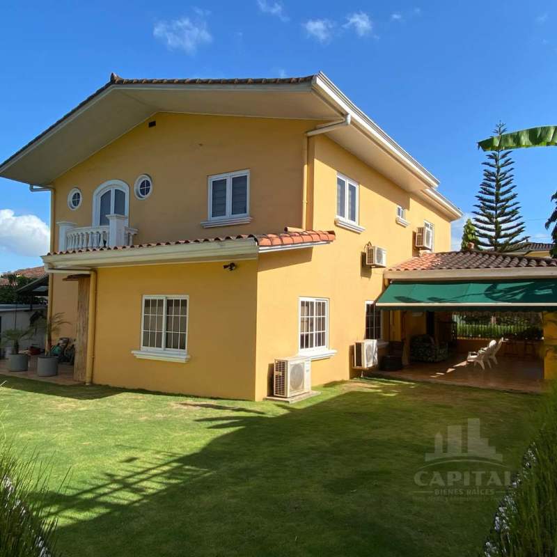 Spacious modern kitchen with island, granite countertops, stainless appliances Rainforest Village Panama