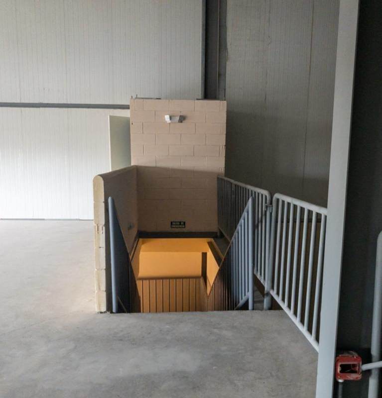 Underground access stairs industrial commercial warehouse Via Tocumen Panama