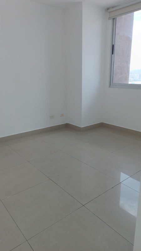 Spacious 4BR Apartment PH Riverside Costa del Este