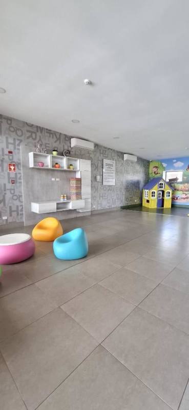 Children’s playground in garden with lawn and chairs PH Victoria Panama