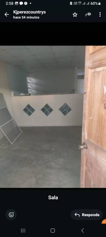 Spacious empty living space with concrete floor Juan Diaz rental Panama