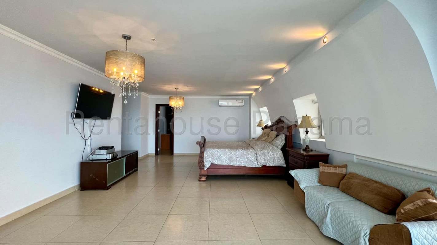 Furnished master suite balcony walk-in closet ocean view at Rivage Tower Panama