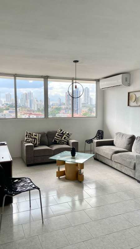 Second bedroom with closet space, split AC and city view in Park Place Panama