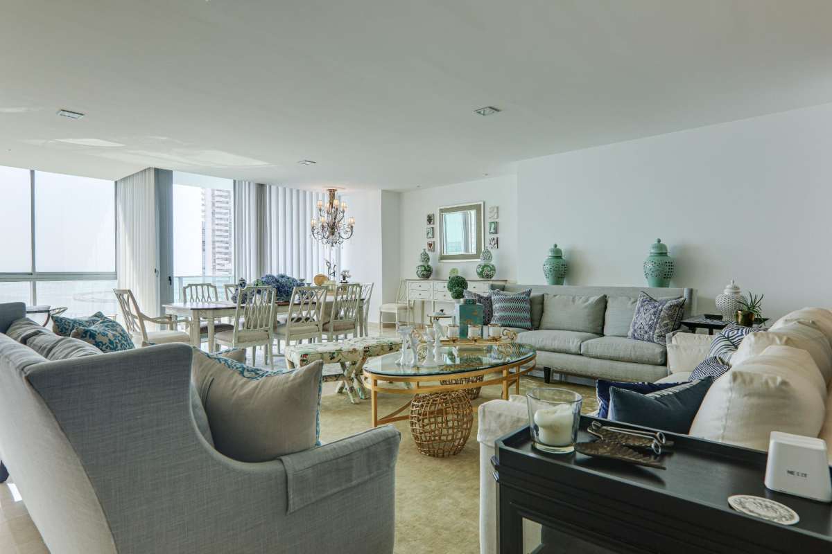 Wrap-around balcony overlooking the ocean, Panama Canal, and city skyline in Allure at the Park penthouse