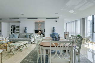 Penthouse Apartment for Sale in Marbella - 4 bedrooms