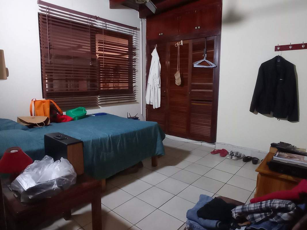 Spacious 4BR House with Terrace in Betania Club X in Panama City - View 3