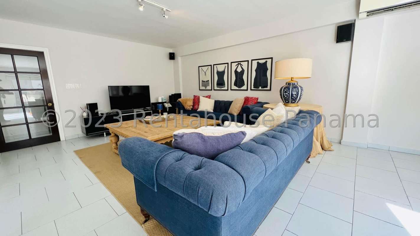 Luxury 3BR Home with Pool & Garden Altos del Golf Panama