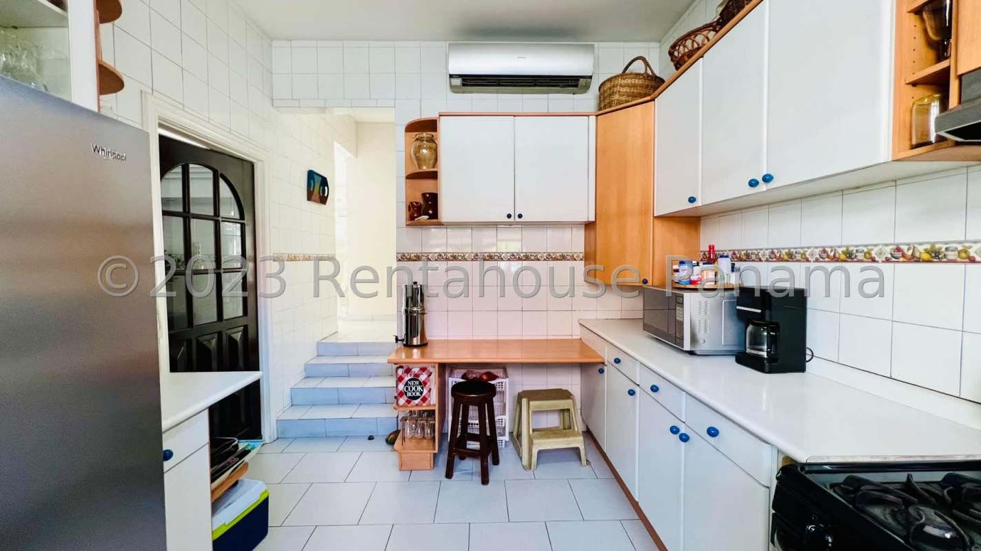 Mediterranean backyard with saltwater pool, heated jacuzzi and patio in Altos del Golf Panama