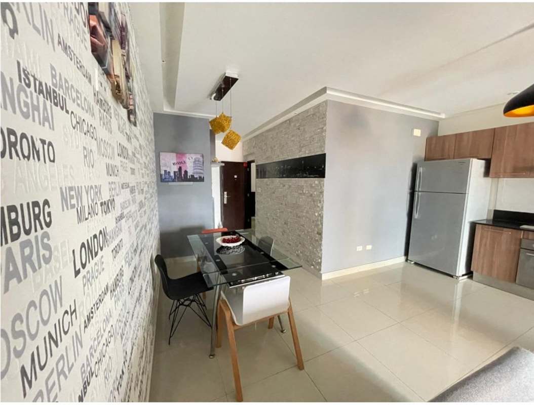 Furnished 3BR Apartment with Balcony PH Diamond Tower San Francisco