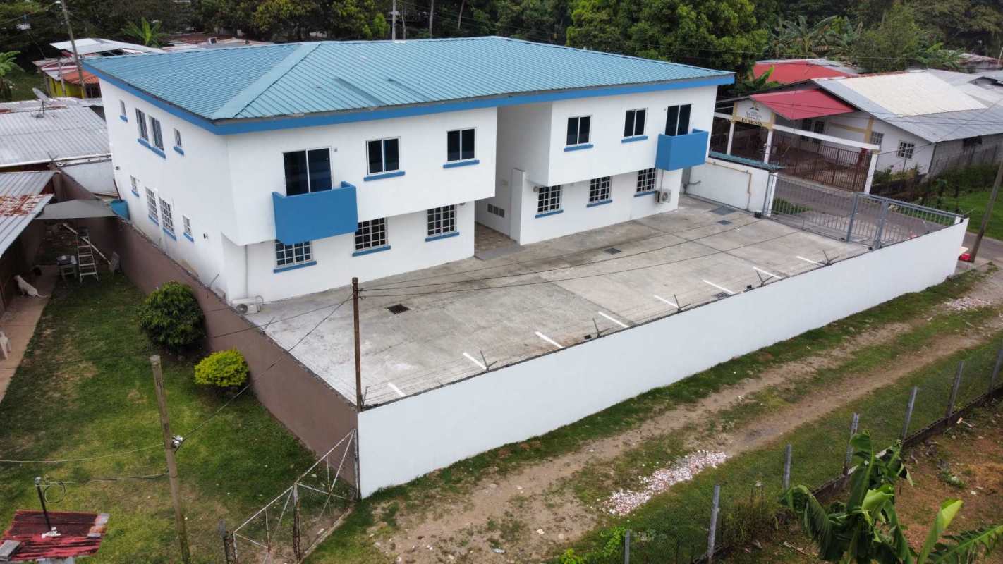 Open concept living dining ceramic tile floors new apartment PH Villa Lúa Tocumen Panama