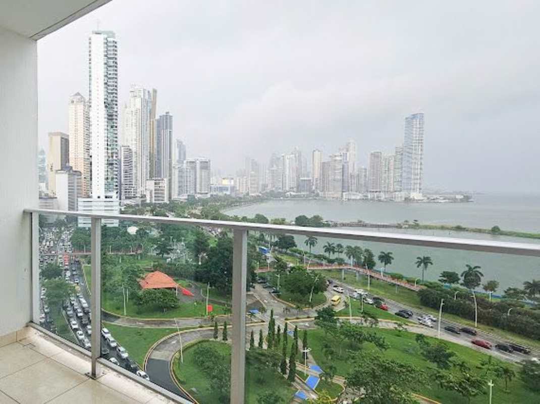 Private balcony overlooking Pacific Ocean and Cinta Costera in PH BICSA Tower Panama City