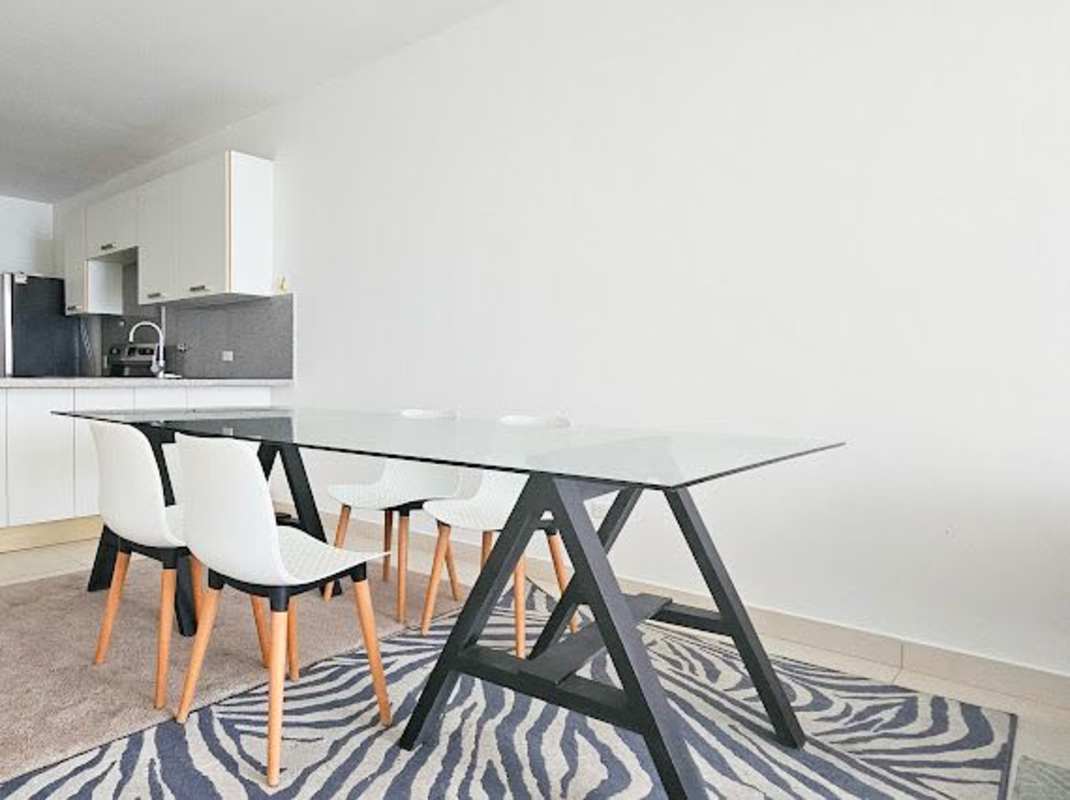 Master bedroom with ocean view window in PH BICSA Tower Panama City