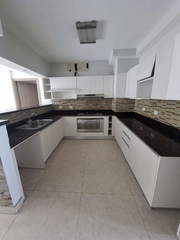 Apartment for Sale in San Francisco - 4 bedrooms