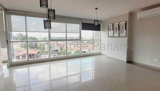 Apartment for Rent in Parque Lefevre - 3 bedrooms