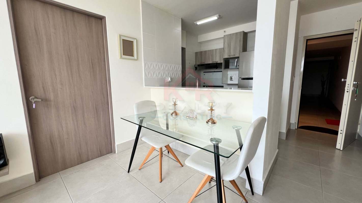 Secondary bedroom with closets and AC PH Vivendi Green Edison Park Panama City