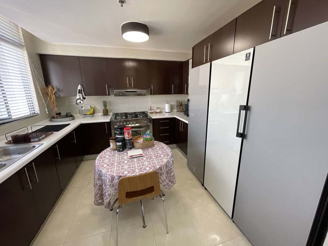 Spacious master bedroom ocean view balcony PH Pacific Hills Avenida Balboa Panama City