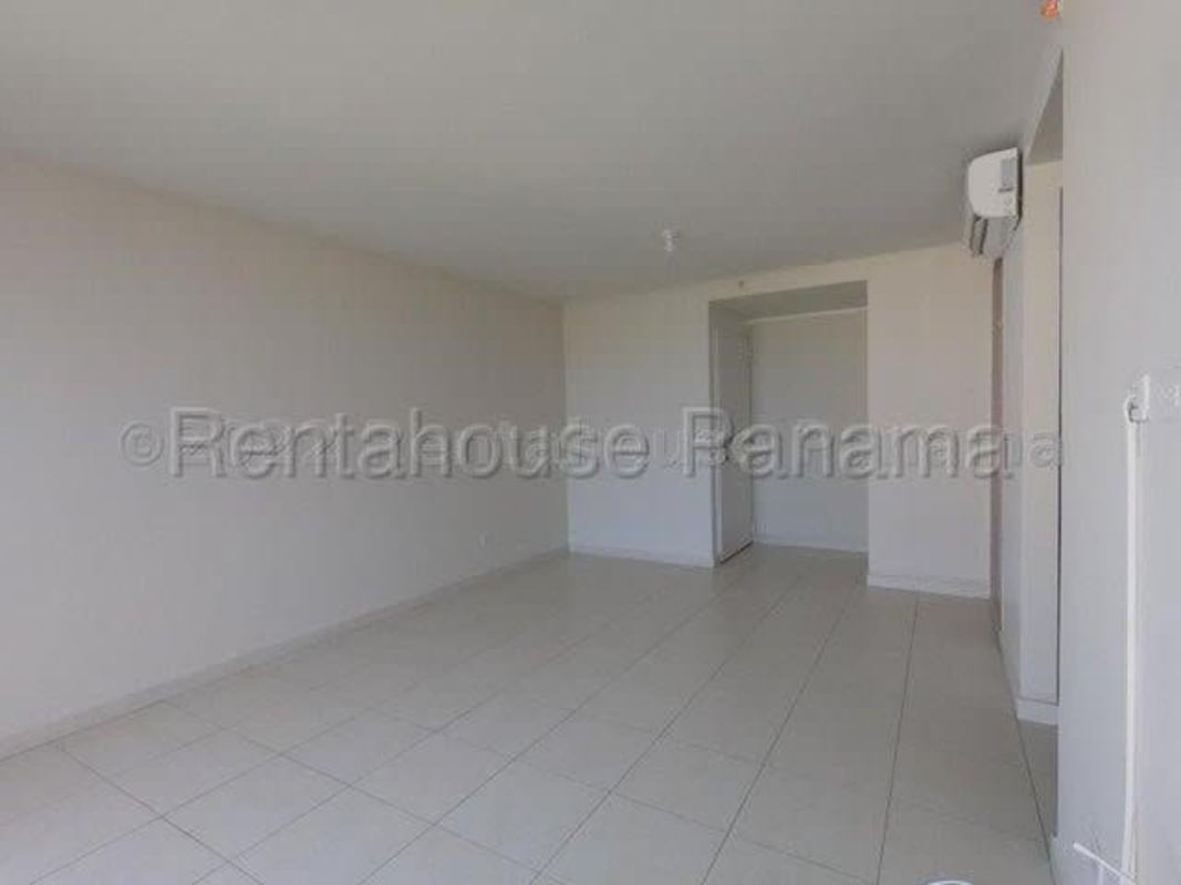 Bright minimalist kitchen with white cabinets and tile backsplash Versalles Costa Sur Panama rental