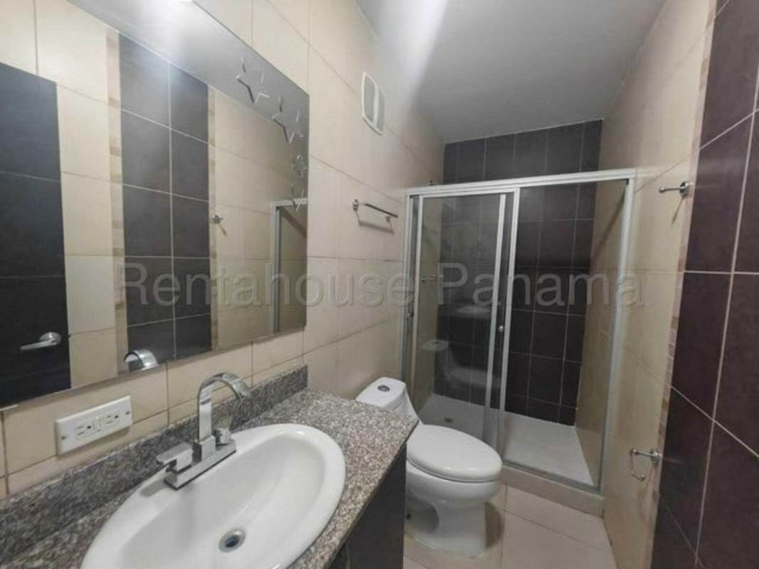 Modern 2BR Apartment PH Serenity San Francisco