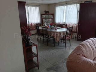 House for Sale in San Francisco - 3 bedrooms