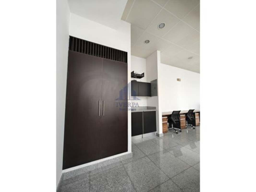 Workspace with large cabinets and multiple workstations in PH BICSA Tower Panama City