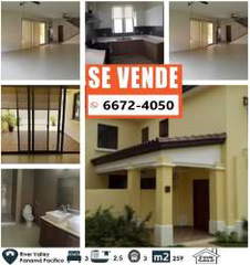 House for Sale in Howard - 3 bedrooms