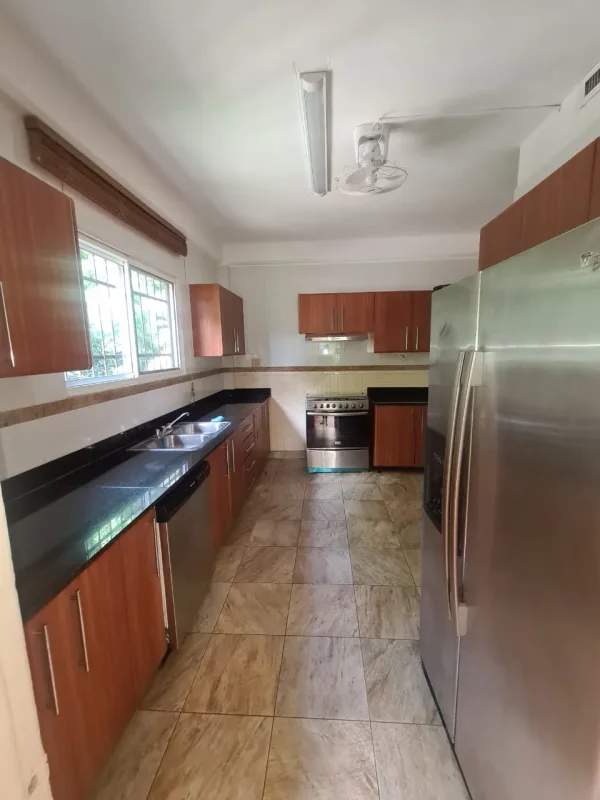 Remodeled 3BR House with Terrace in Albrook Clayton in Balboa / - View 5