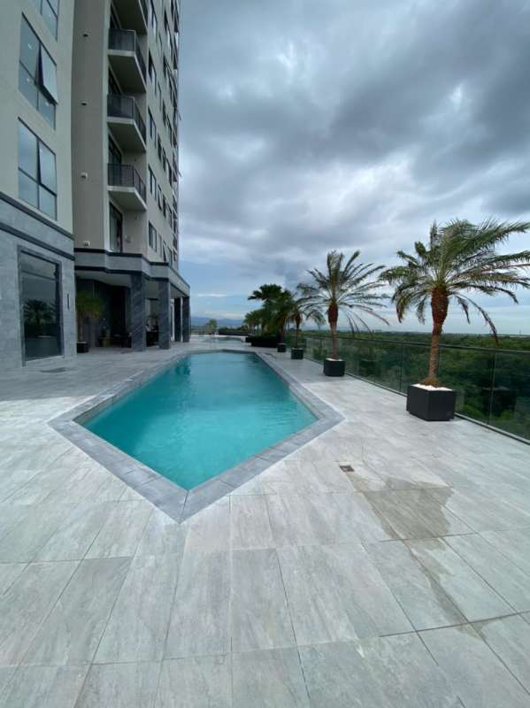 Luxury 3BR Apartment The Empire Santa María Panama