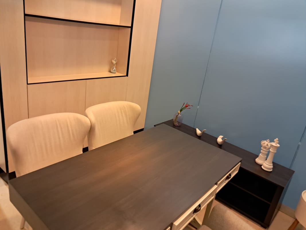 Modern private office spaces with glass partitions Edison Corporate Center Panama City