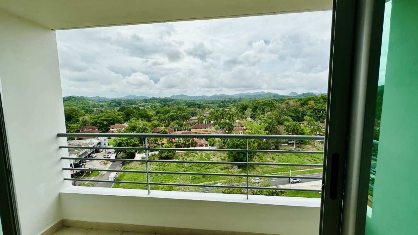 Modern kitchen with granite countertops, appliances and tile backsplash PH Clayton Park Clayton Panama