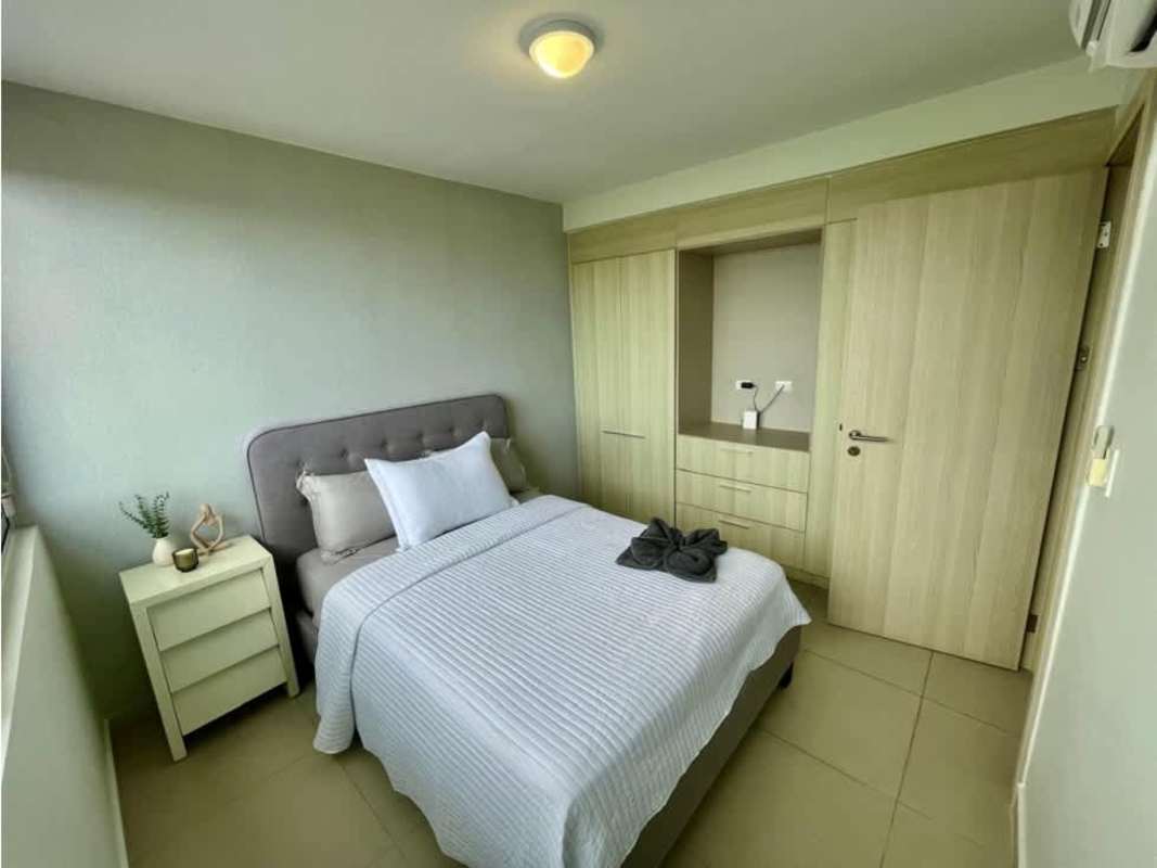 Minimalist bathroom with walk-in shower and modern sink PH Scala El Carmen Panama City