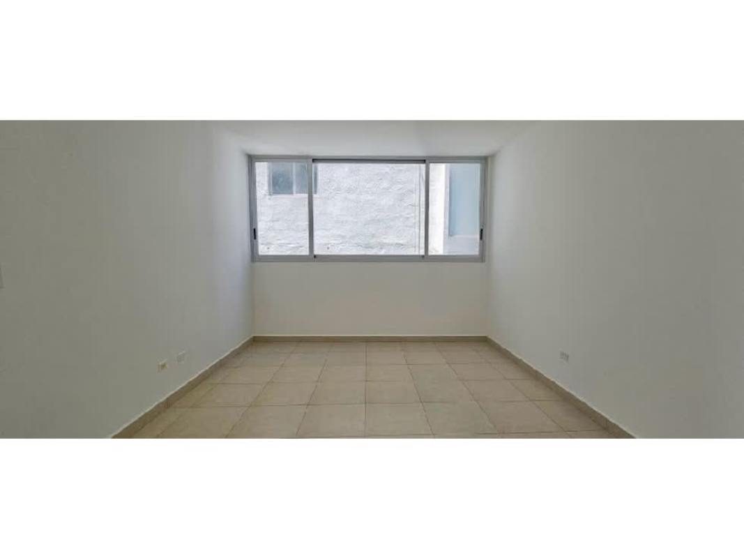 Bright living area overlooking Pacific at Waters On the Bay Avenida Balboa Panama