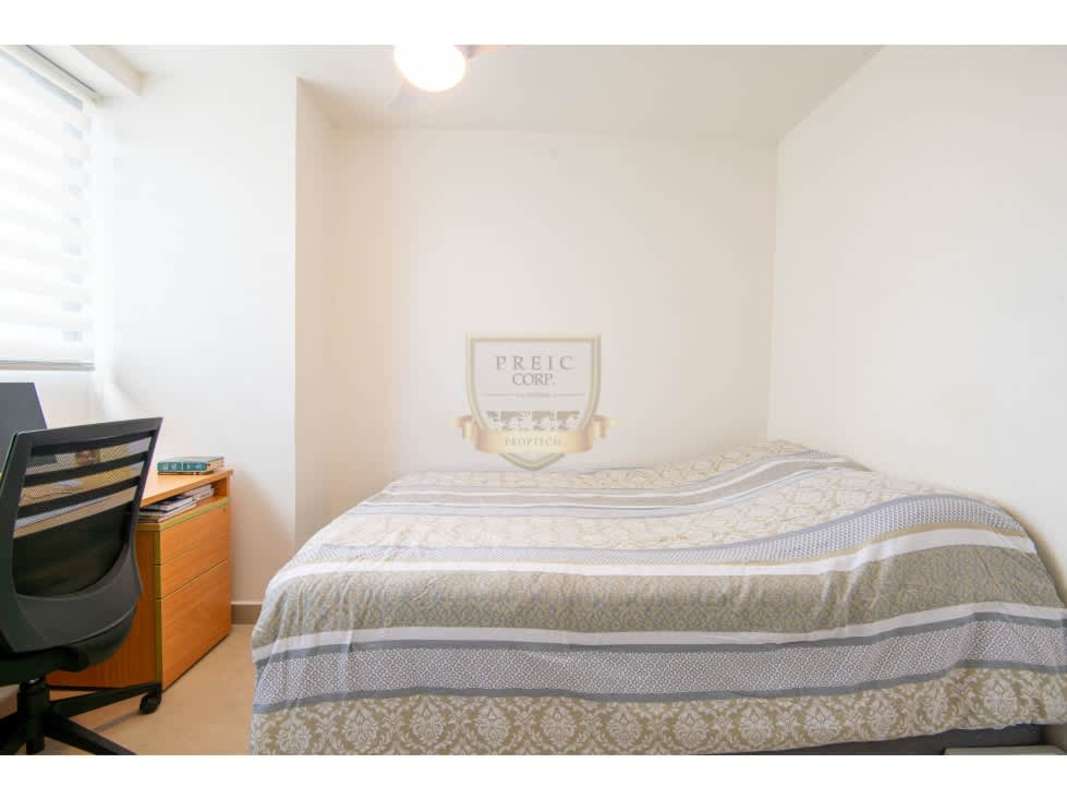 Family-friendly rooftop playground with panoramic views at PH Cranc Tower Panama