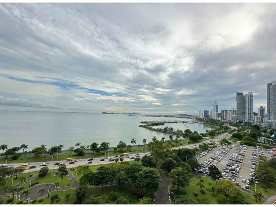 Oceanfront private balcony with panoramic city skyline from PH YOO Panama