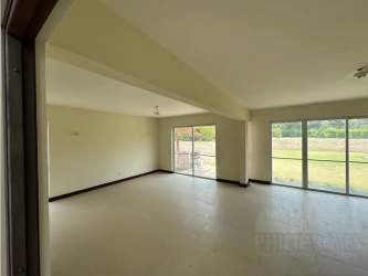 Bright airy living room with vaulted ceilings and garden views in Costa Blanca Villas at Royal Decameron Panama