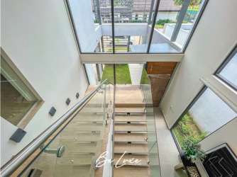 Contemporary open kitchen granite countertops PH Explora Panama Pacifico