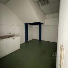 Commercial Warehouse with Office for Rent in 24 de Diciembre - 0 bedrooms