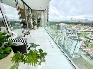 Apartment for Sale in Santa Maria - 4 bedrooms