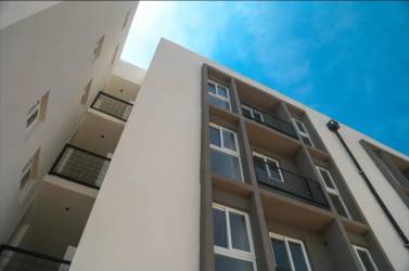 Modern apartment exterior with balconies PH Valle del Río Costa Verde Panama Oeste