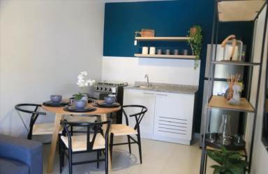 Granite countertop kitchenette, open shelving, round dining PH Valle del Río Costa Verde Panama