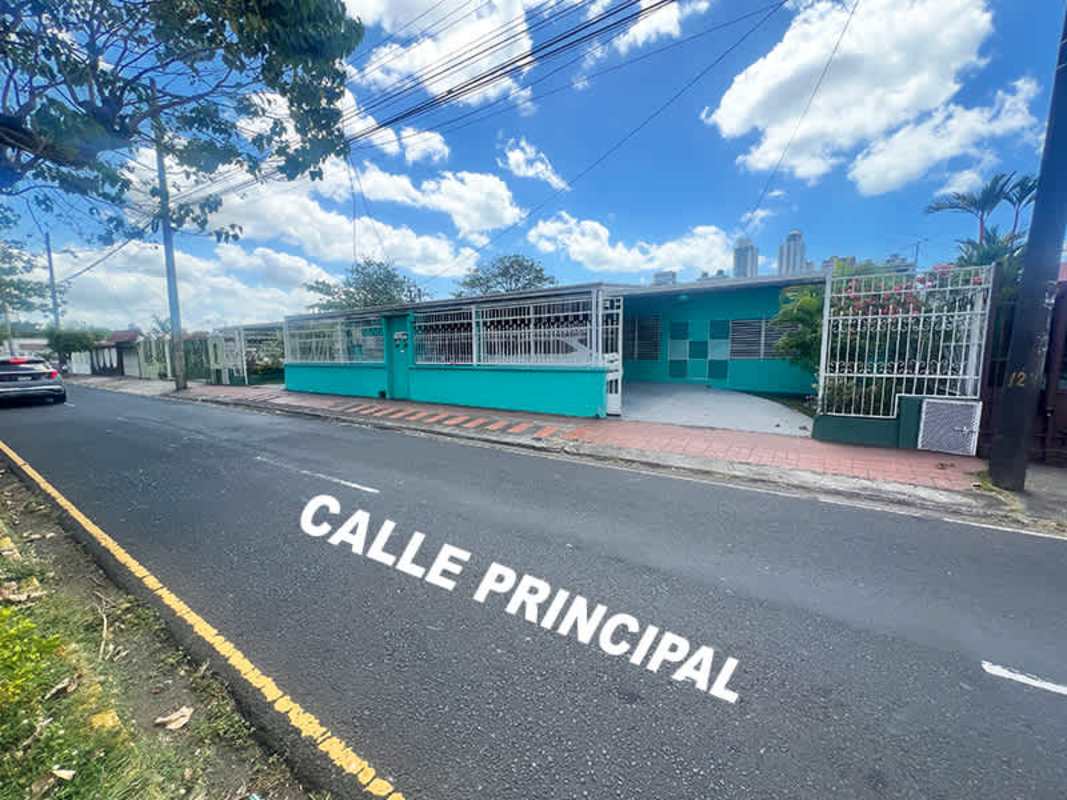 Interior space with tiled floors, wide open areas for offices Chanis Panama City