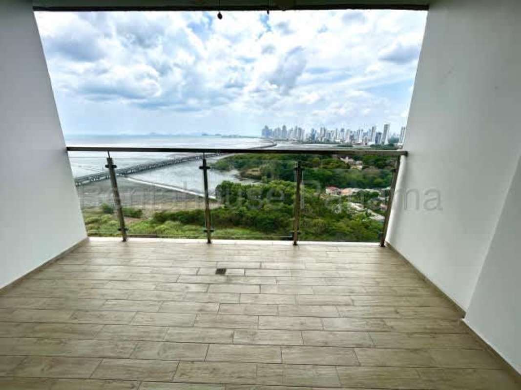 Rooftop infinity pool overlooking Pacific Ocean Costa del Mar Panama