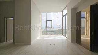 Penthouse for Sale in Santa Maria - 4 bedrooms