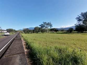 Large scenery view flat lot in gated Boquete Canyon Village Panama for sale