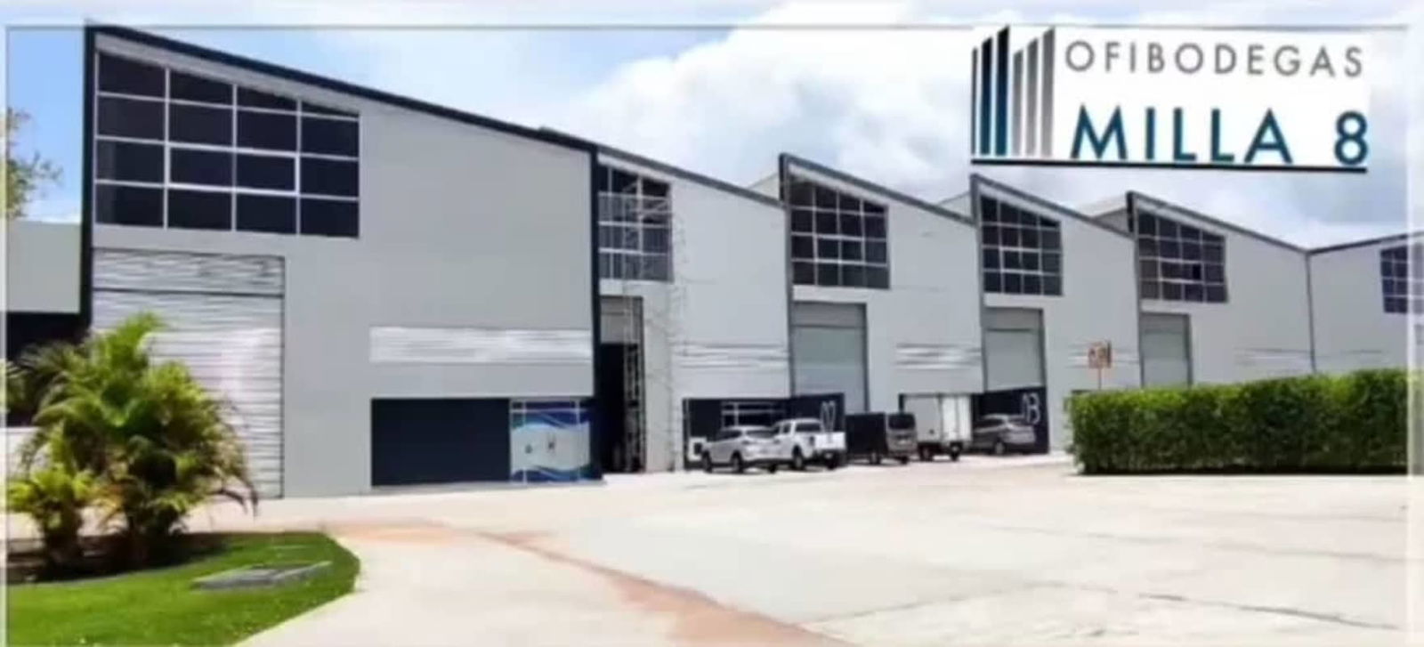 Wide driveway and truck entry street view industrial park Panama