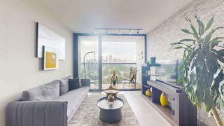 Apartment for Sale in San Francisco - 3 bedrooms