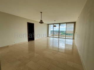 Apartment for Sale in Santa María - 3 bedrooms