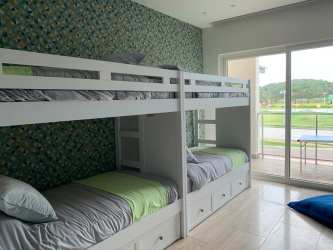 Luxury Beachfront 5BR Condo with Private Pool Playa Escondida