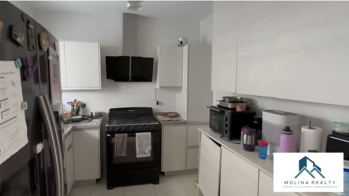 Bedroom with large windows and natural light in Residencial Aventura Paseo del Norte Panama