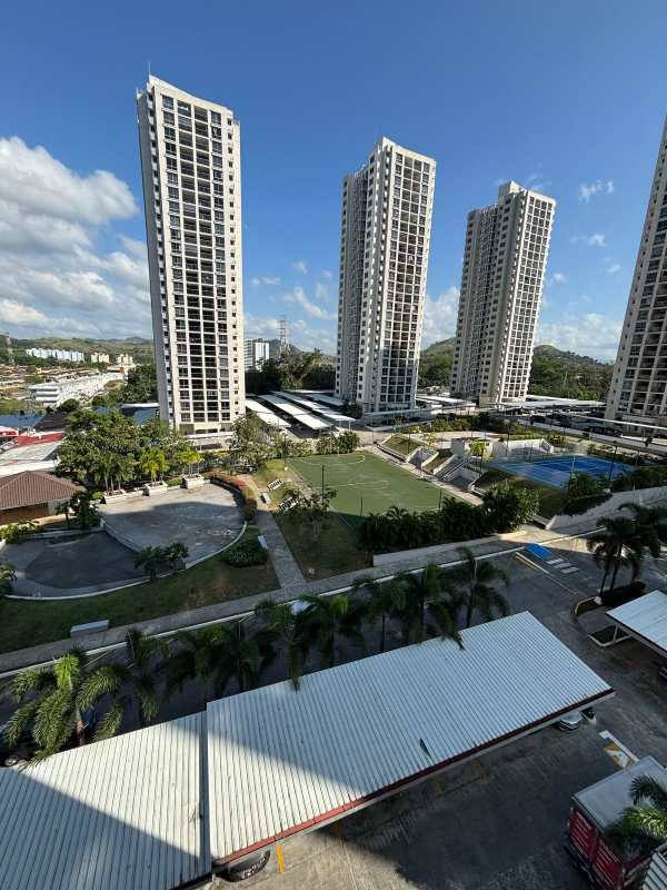Swimming pool and recreational area at PH Condado Country Club in Panama City