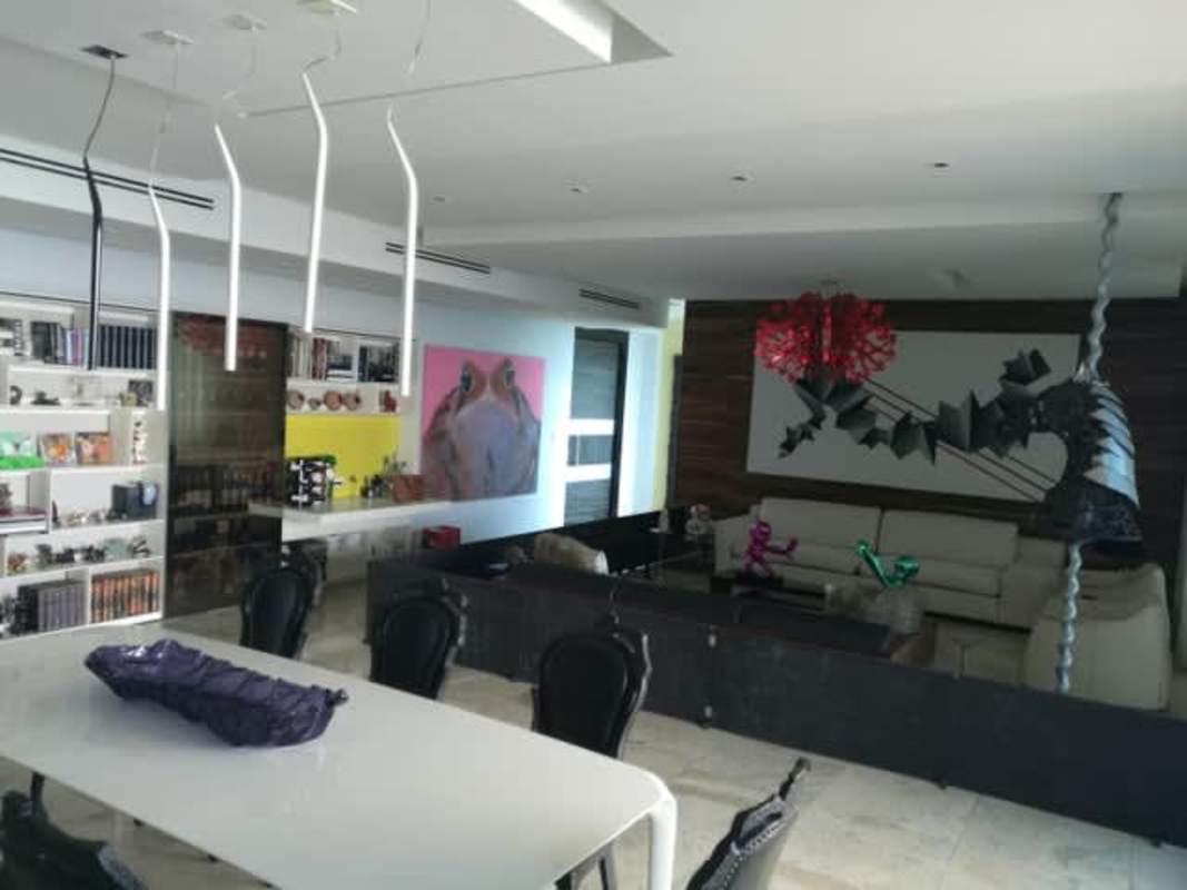 Dining space with ocean views luxury condo PH Aqualina Punta Pacifica Panama